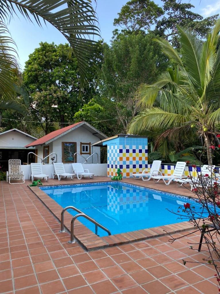 Rainforest Yasmin Hotel Santa Fe  Zewnętrze zdjęcie