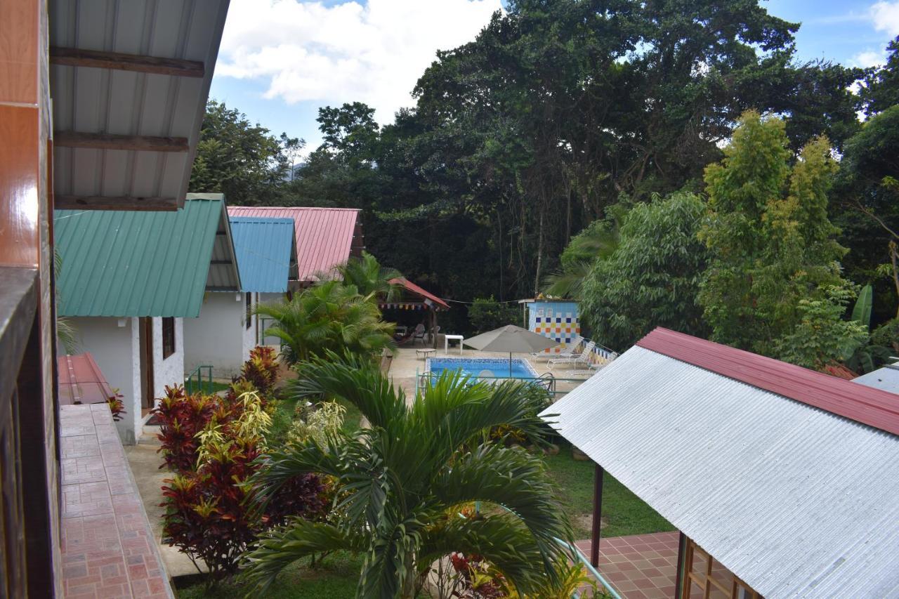 Rainforest Yasmin Hotel Santa Fe  Zewnętrze zdjęcie